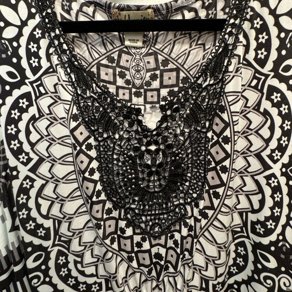 Unity World Polyester/Spandex Sleeveless embellished Dress Size Women's L - Picture 3 of 8